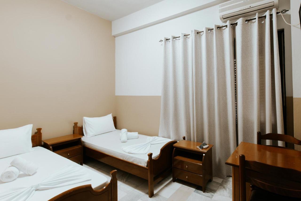 Hotel Lunxheria Gjirokaster Exterior photo
